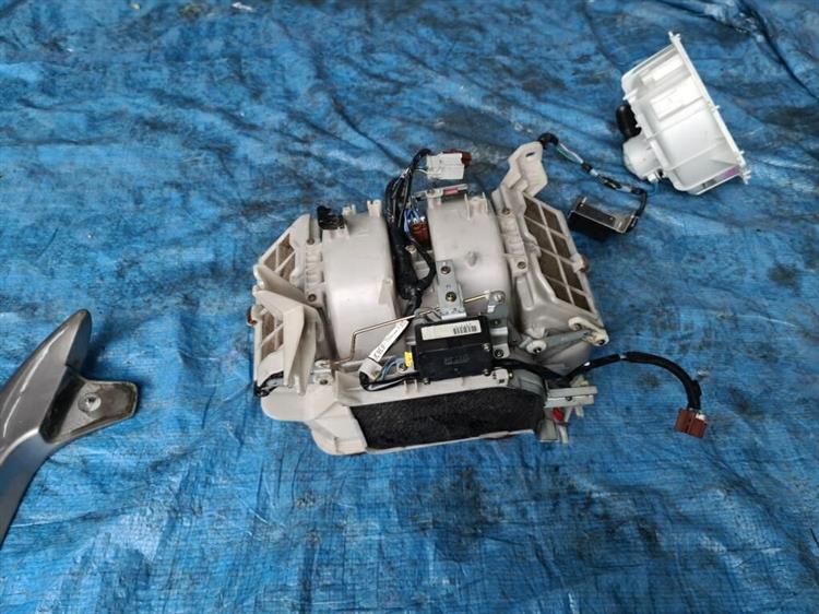 Мотор печки Хонда Легенд в Можайске 206136