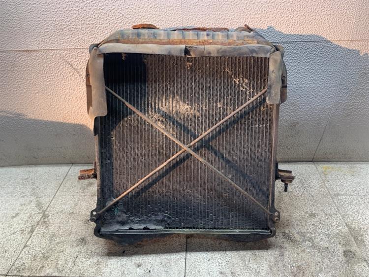 Радиатор основной Исузу Эльф в Можайске 373356