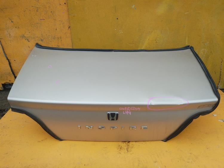 Крышка багажника Хонда Инспаер в Можайске 555121